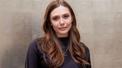 elizabeth olsen cute pics.